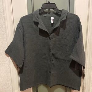 NEW STARS ABOVE Women’s Charcoal Gray Short Sleeve Cotton Top with Pocket NWT